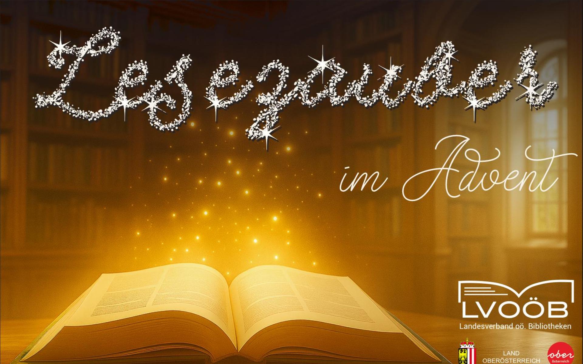 Offenes Buch mit Weihnachtsglitzer