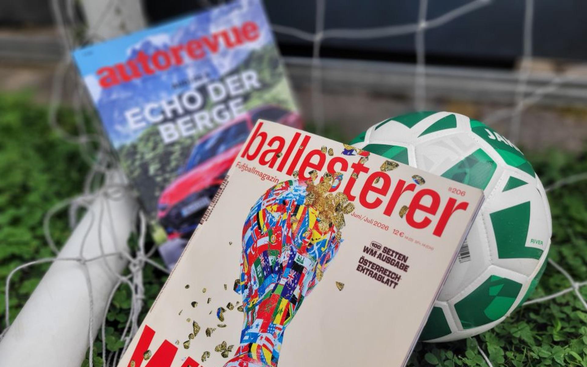 Foto von Fußball mit den Magazinen